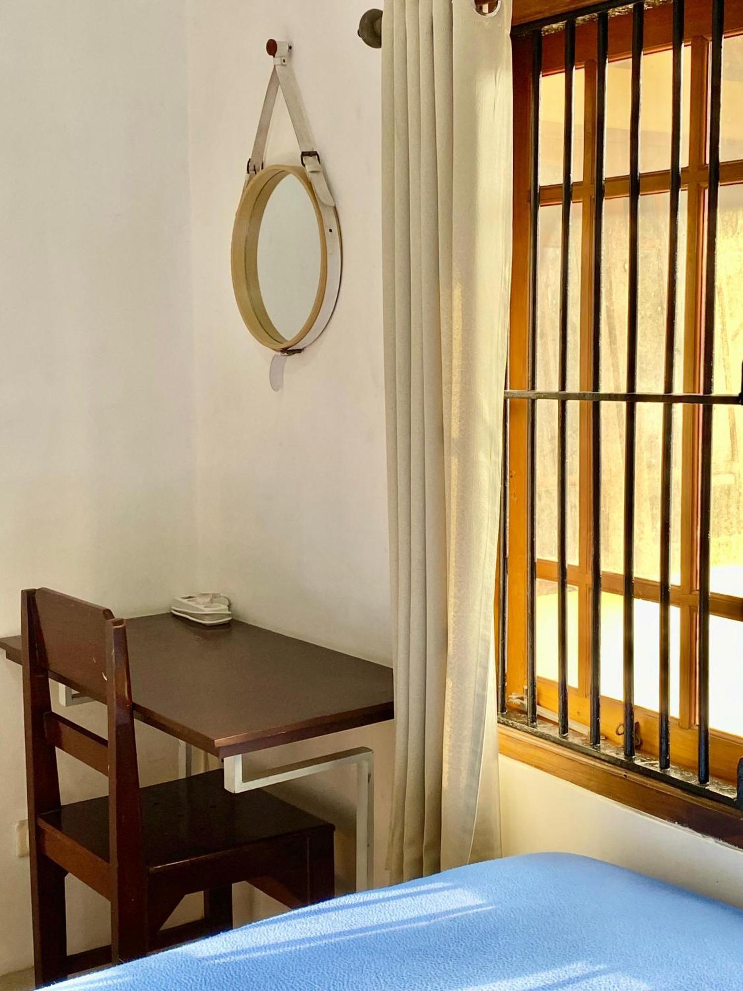 Zzz Hostel Banyuwangi  Phòng bức ảnh